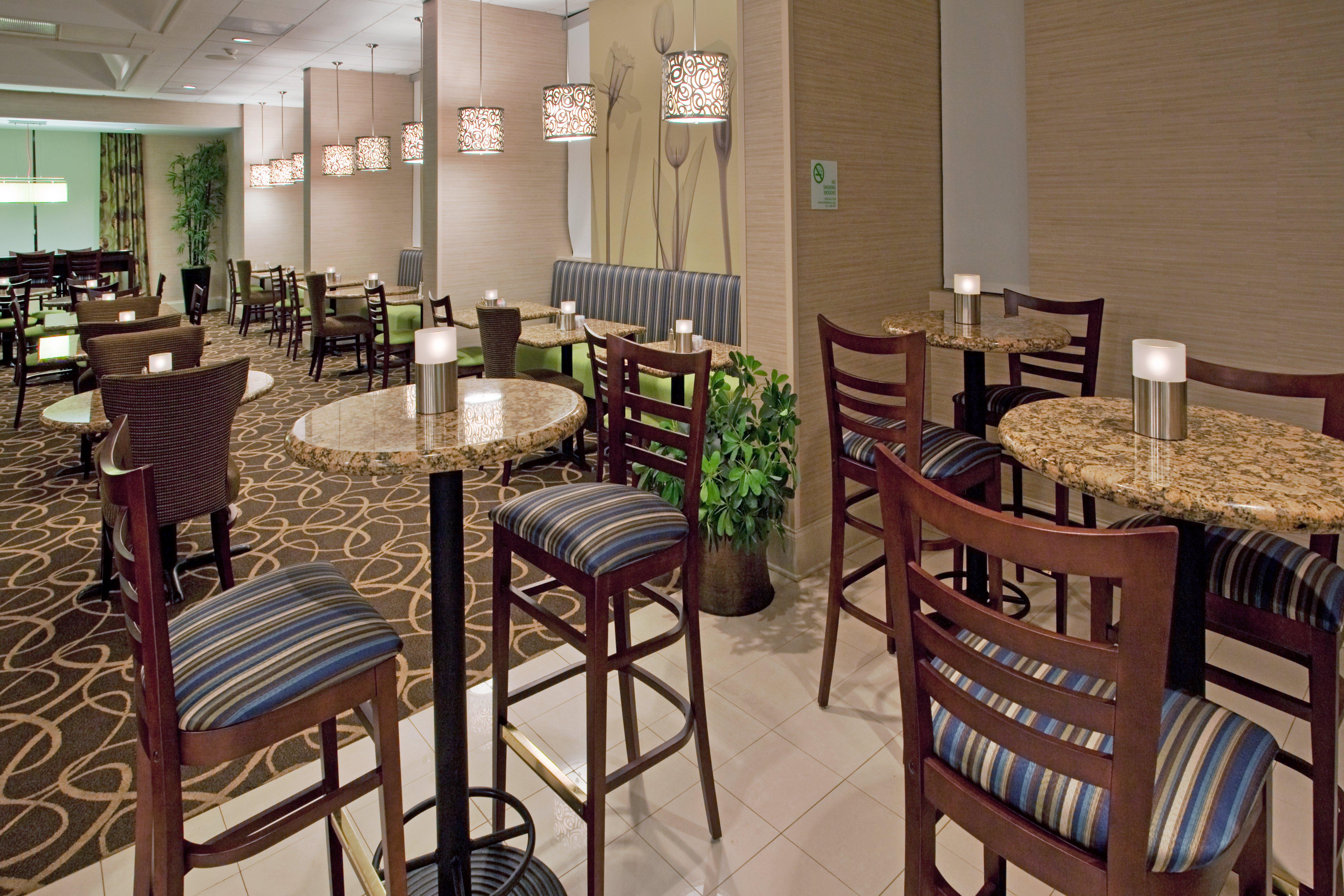 Отель Doubletree By Hilton Raleigh Midtown, Nc Экстерьер фото
