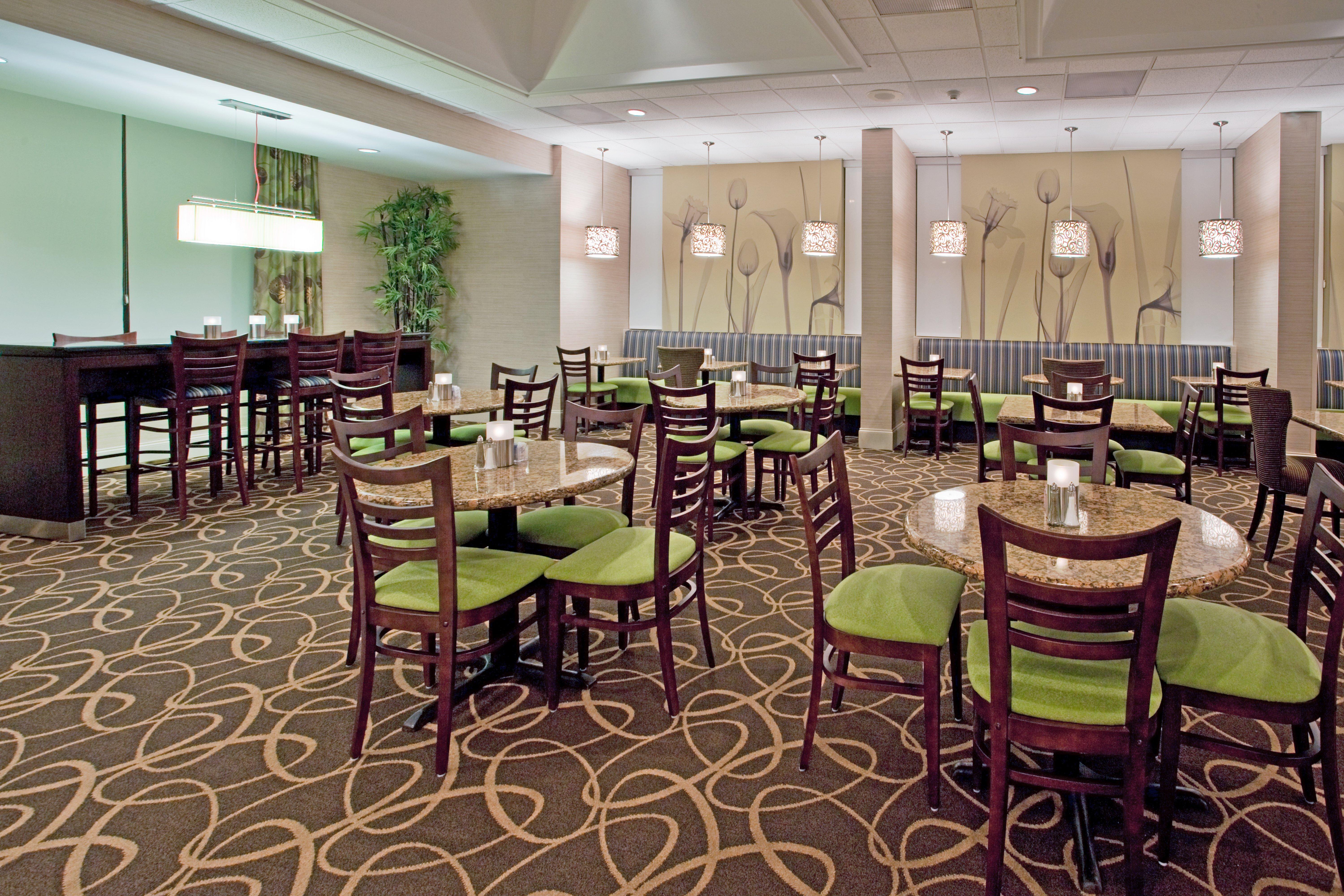 Отель Doubletree By Hilton Raleigh Midtown, Nc Экстерьер фото