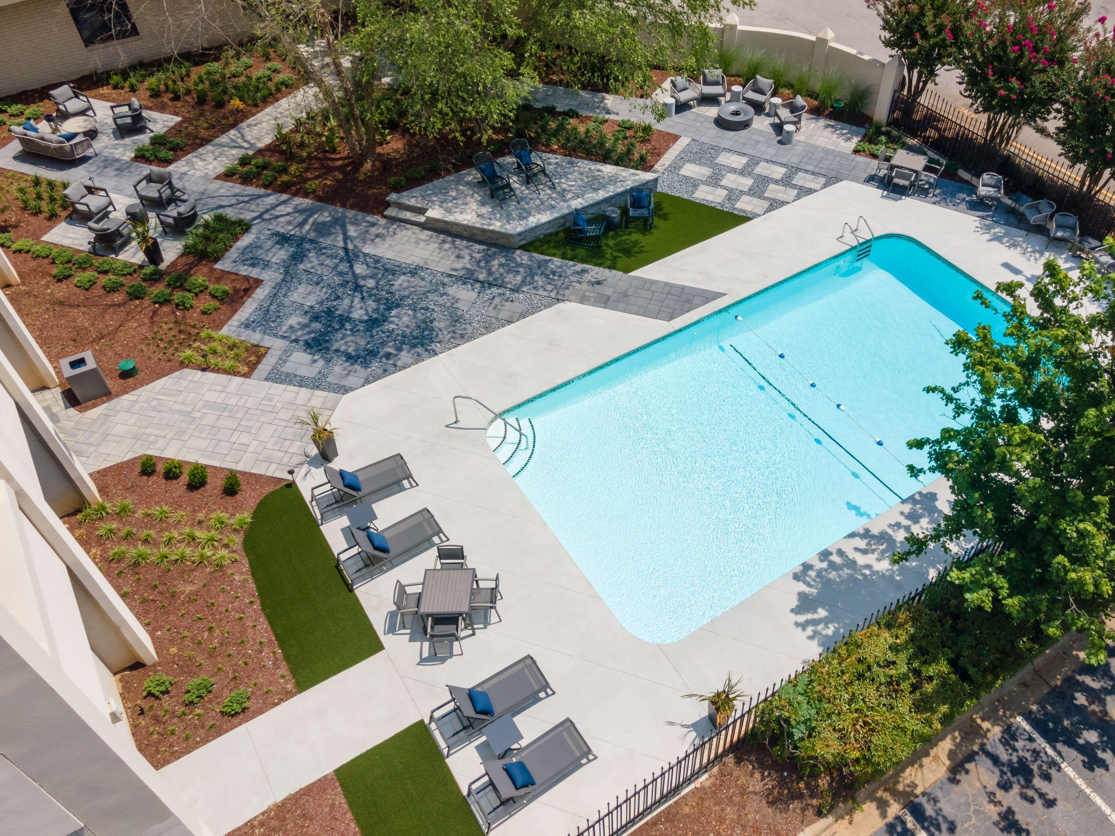 Отель Doubletree By Hilton Raleigh Midtown, Nc Экстерьер фото