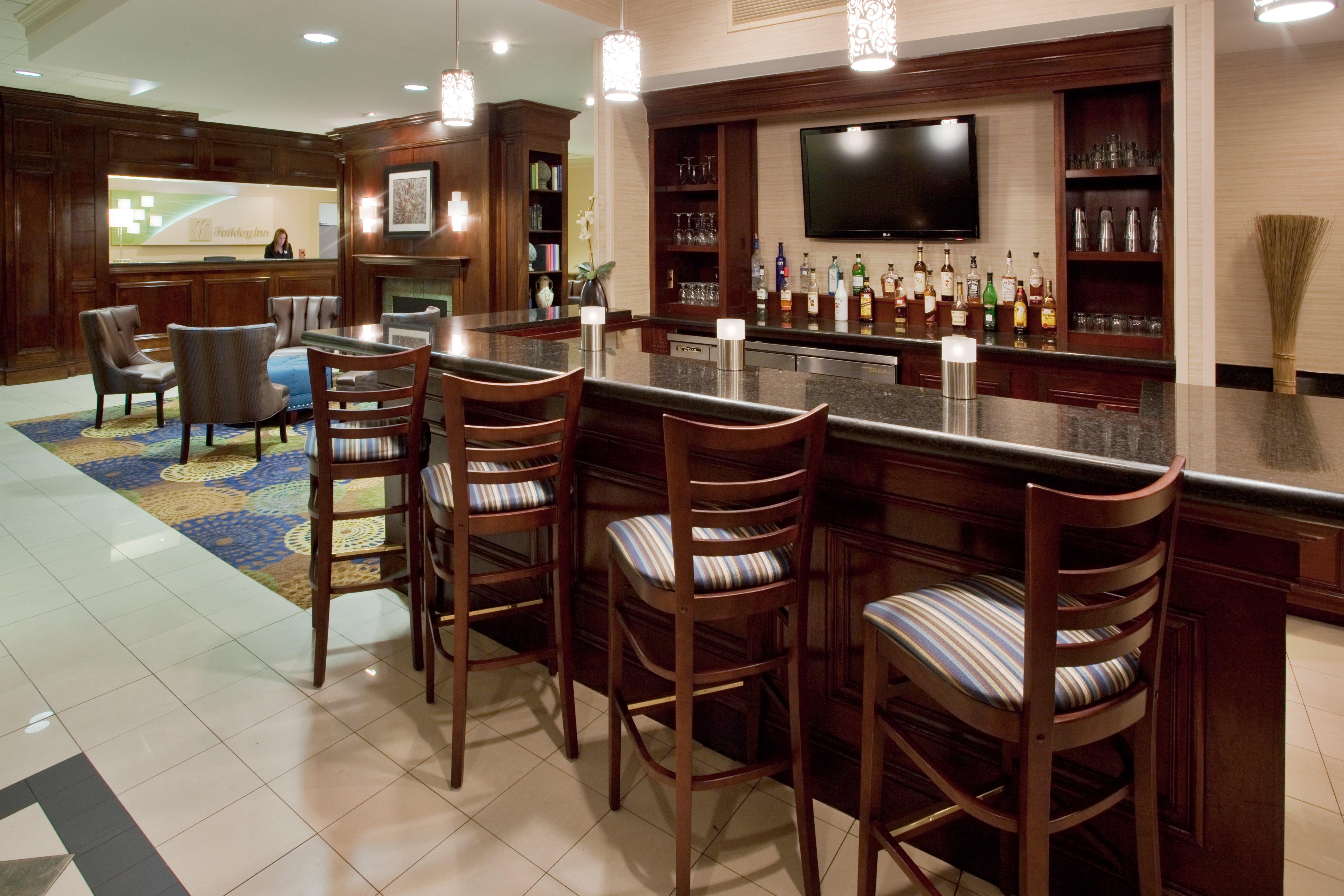Отель Doubletree By Hilton Raleigh Midtown, Nc Экстерьер фото