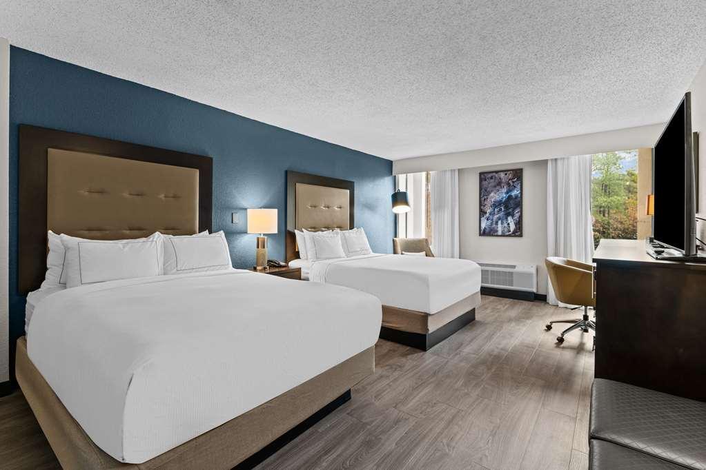 Отель Doubletree By Hilton Raleigh Midtown, Nc Номер фото